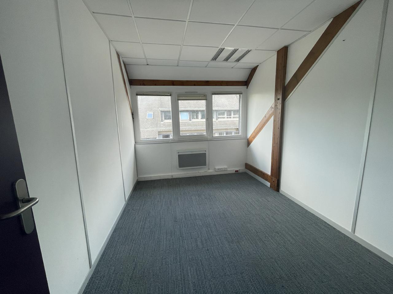 Bureau Rennes 1669m² Location bureau Rennes Ille-et-Vilaine OLBUR2316016 9